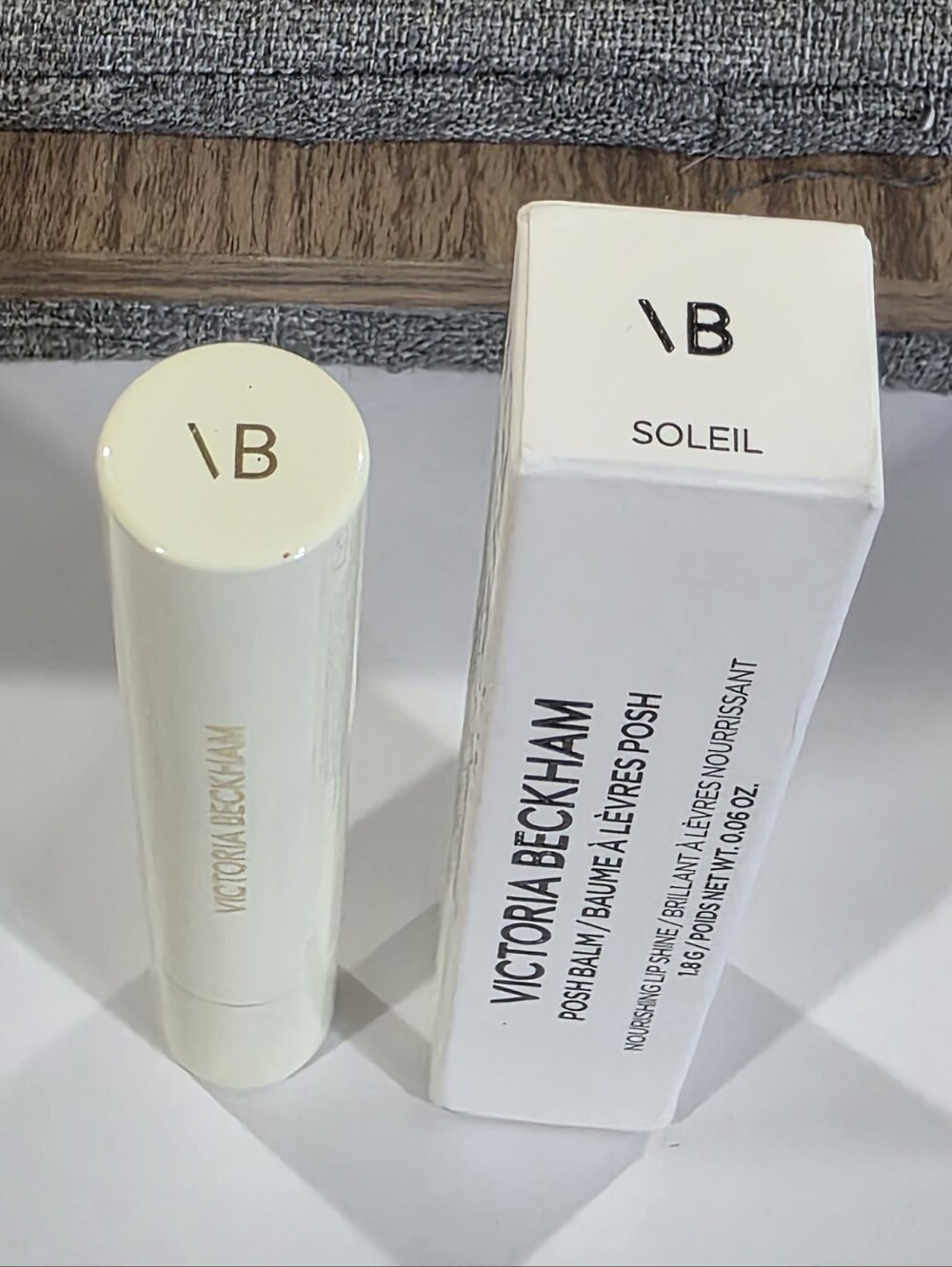Victoria Beckham Posh Balm Soleil - Neutral sheer golden shimmer. BNIB - Picture 4 of 10
